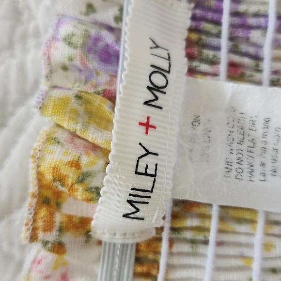 Miley + Molly summer crop top.  Small - Picture 4 of 5